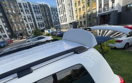 Toyota Land Cruiser 200, 2010 год, 2 790 000 рублей, 8 фотография