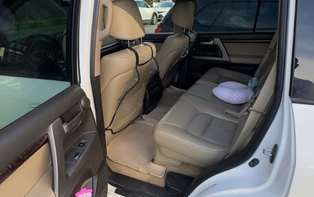 Toyota Land Cruiser 200, 2010 год, 2 790 000 рублей, 12 фотография