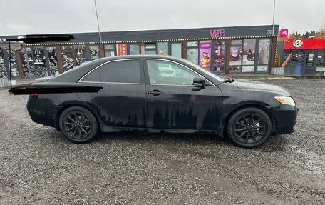 Toyota Camry, 2011 год, 999 999 рублей, 3 фотография