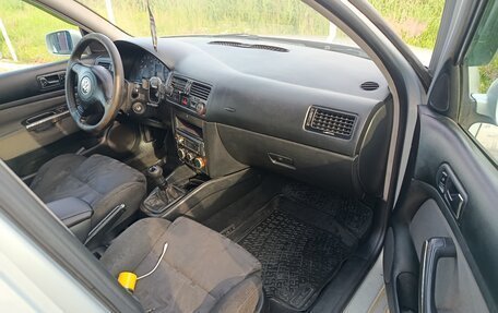 Volkswagen Bora, 2000 год, 260 000 рублей, 3 фотография