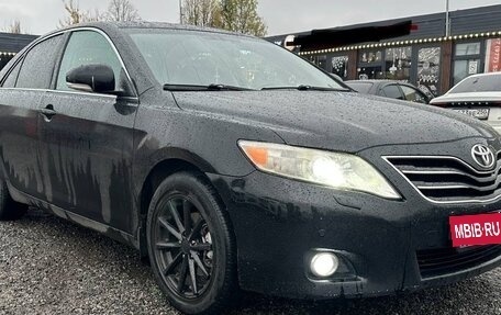 Toyota Camry, 2011 год, 999 999 рублей, 2 фотография