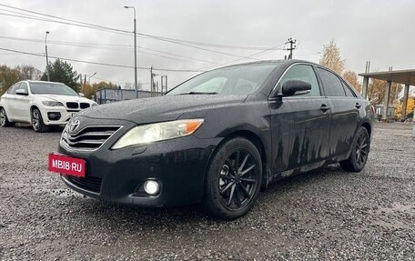 Toyota Camry, 2011 год, 999 999 рублей, 4 фотография