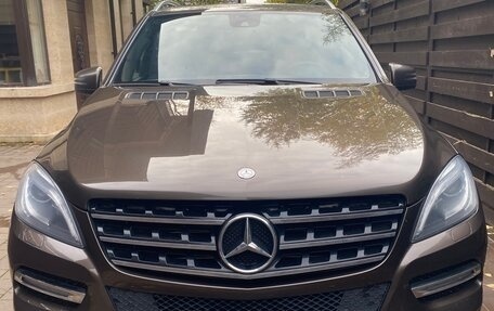 Mercedes-Benz M-Класс, 2014 год, 3 250 000 рублей, 1 фотография