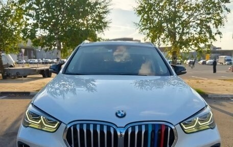 BMW X1, 2021 год, 2 700 000 рублей, 1 фотография