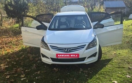 Hyundai Solaris II рестайлинг, 2016 год, 700 000 рублей, 4 фотография