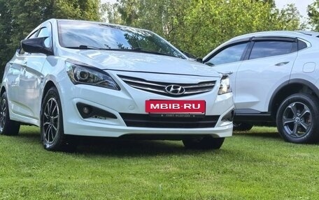 Hyundai Solaris II рестайлинг, 2016 год, 700 000 рублей, 13 фотография