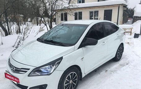 Hyundai Solaris II рестайлинг, 2016 год, 700 000 рублей, 19 фотография