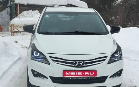 Hyundai Solaris II рестайлинг, 2016 год, 700 000 рублей, 20 фотография