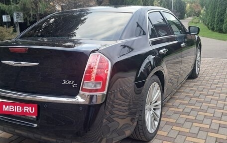 Chrysler 300C II, 2012 год, 1 300 000 рублей, 6 фотография