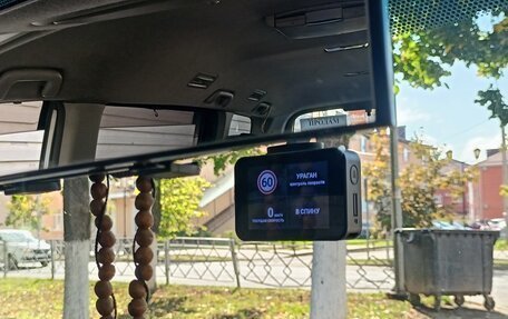 Toyota Noah III, 2010 год, 1 300 000 рублей, 9 фотография