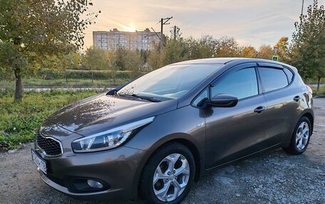 KIA cee'd III, 2013 год, 900 000 рублей, 2 фотография