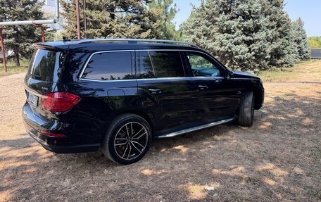 Mercedes-Benz GL-Класс, 2013 год, 2 400 000 рублей, 2 фотография
