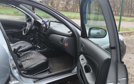 Nissan Almera, 2004 год, 350 000 рублей, 26 фотография