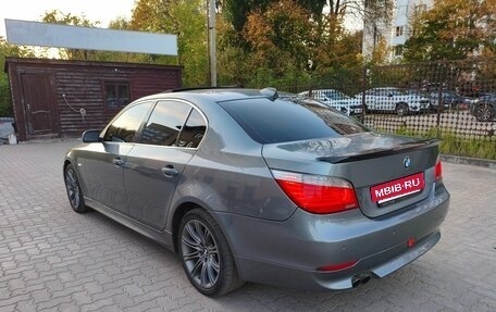 BMW 5 серия, 2004 год, 945 000 рублей, 4 фотография