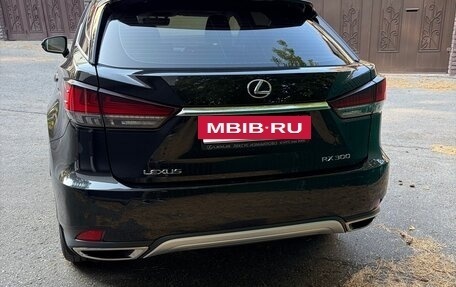 Lexus RX IV рестайлинг, 2019 год, 5 850 000 рублей, 12 фотография