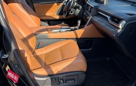Lexus RX IV рестайлинг, 2019 год, 5 850 000 рублей, 16 фотография