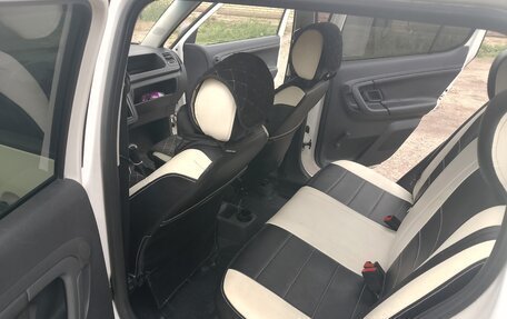 Skoda Fabia II, 2009 год, 300 000 рублей, 9 фотография