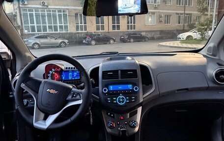 Chevrolet Aveo III, 2013 год, 700 000 рублей, 8 фотография