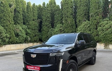 Cadillac Escalade V, 2023 год, 13 200 000 рублей, 15 фотография