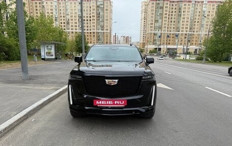 Cadillac Escalade V, 2023 год, 13 200 000 рублей, 24 фотография