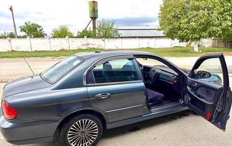 Hyundai Sonata IV рестайлинг, 2011 год, 580 000 рублей, 2 фотография