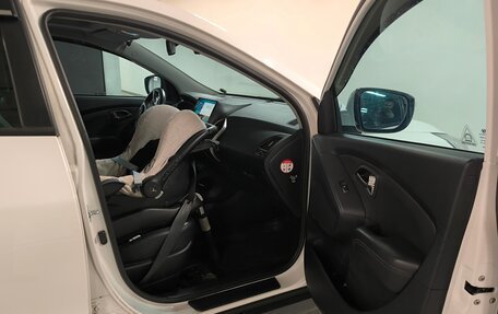 Hyundai ix35 I рестайлинг, 2011 год, 1 300 000 рублей, 9 фотография