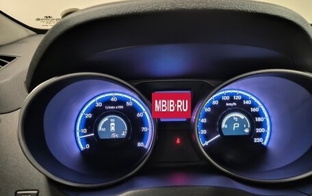 Hyundai ix35 I рестайлинг, 2011 год, 1 300 000 рублей, 12 фотография