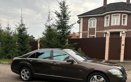 Mercedes-Benz S-Класс, 2011 год, 1 438 000 рублей, 1 фотография