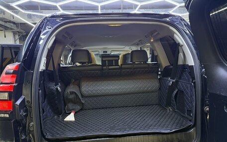 Toyota Land Cruiser Prado 150 рестайлинг 2, 2021 год, 7 000 000 рублей, 17 фотография