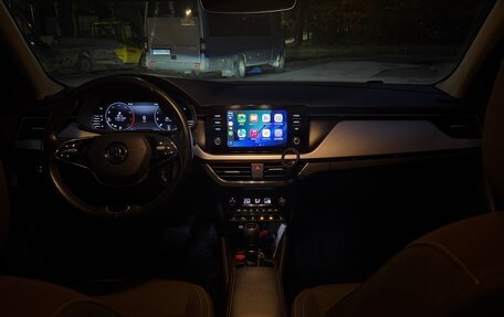 Skoda Rapid II, 2022 год, 1 800 000 рублей, 11 фотография