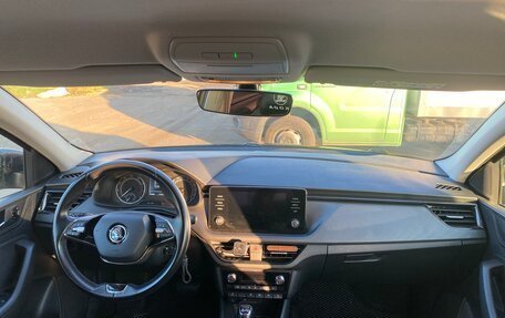 Skoda Rapid II, 2021 год, 1 580 000 рублей, 13 фотография