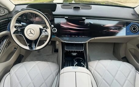 Mercedes-Benz Maybach S-Класс, 2026 год, 31 990 032 рублей, 9 фотография