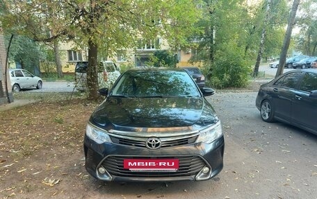 Toyota Camry, 2015 год, 2 490 000 рублей, 2 фотография