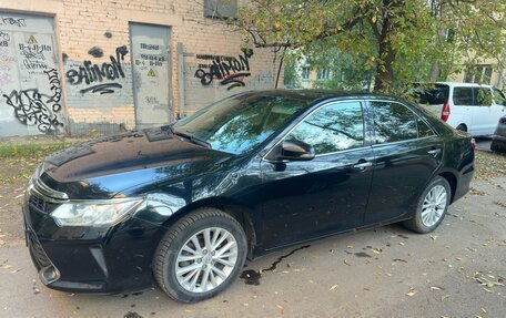 Toyota Camry, 2015 год, 2 490 000 рублей, 3 фотография