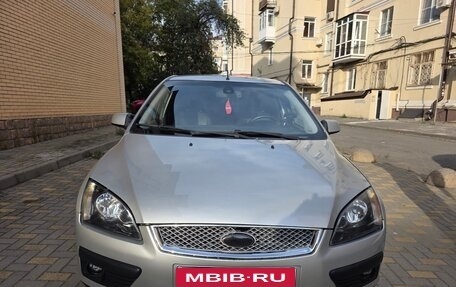Ford Focus II рестайлинг, 2006 год, 2 фотография