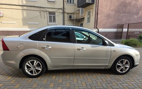 Ford Focus II рестайлинг, 2006 год, 10 фотография