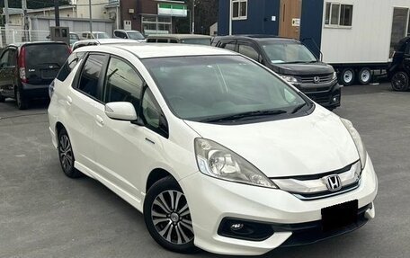 Honda Fit Shuttle I рестайлинг, 2014 год, 712 000 рублей, 1 фотография