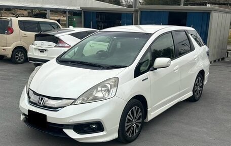 Honda Fit Shuttle I рестайлинг, 2014 год, 712 000 рублей, 3 фотография