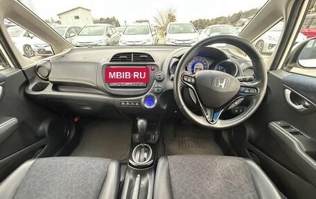 Honda Fit Shuttle I рестайлинг, 2014 год, 712 000 рублей, 11 фотография