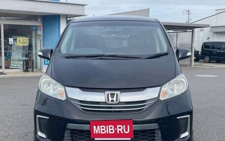 Honda Freed I, 2016 год, 813 000 рублей, 3 фотография