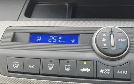 Honda Freed I, 2016 год, 813 000 рублей, 14 фотография