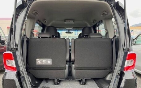 Honda Freed I, 2016 год, 813 000 рублей, 22 фотография