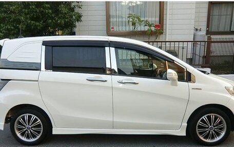 Honda Freed I, 2016 год, 834 000 рублей, 9 фотография