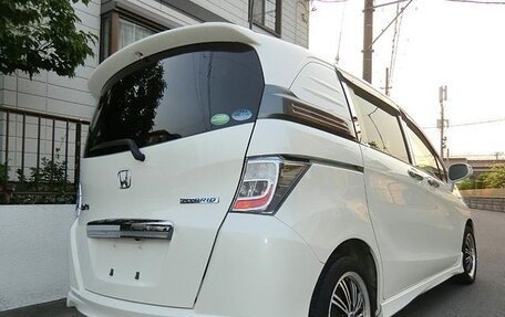 Honda Freed I, 2016 год, 834 000 рублей, 6 фотография