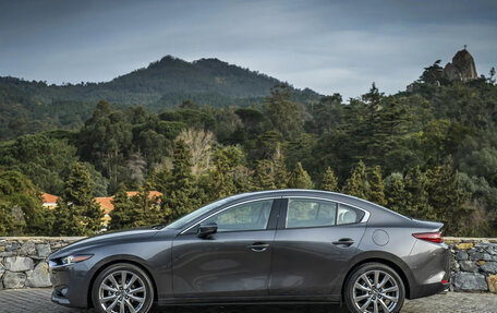 Mazda 3, 2026 год, 2 750 000 рублей, 2 фотография