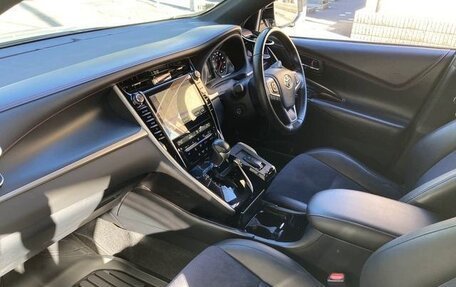 Toyota Harrier, 2020 год, 2 417 000 рублей, 16 фотография