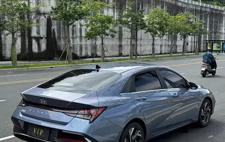 Hyundai Elantra, 2023 год, 1 303 000 рублей, 7 фотография