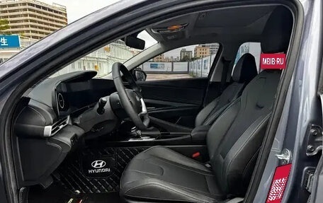 Hyundai Elantra, 2023 год, 1 303 000 рублей, 5 фотография