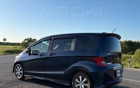Honda Freed I, 2009 год, 870 000 рублей, 6 фотография
