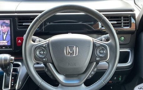 Honda Stepwgn IV, 2022 год, 1 895 000 рублей, 12 фотография
